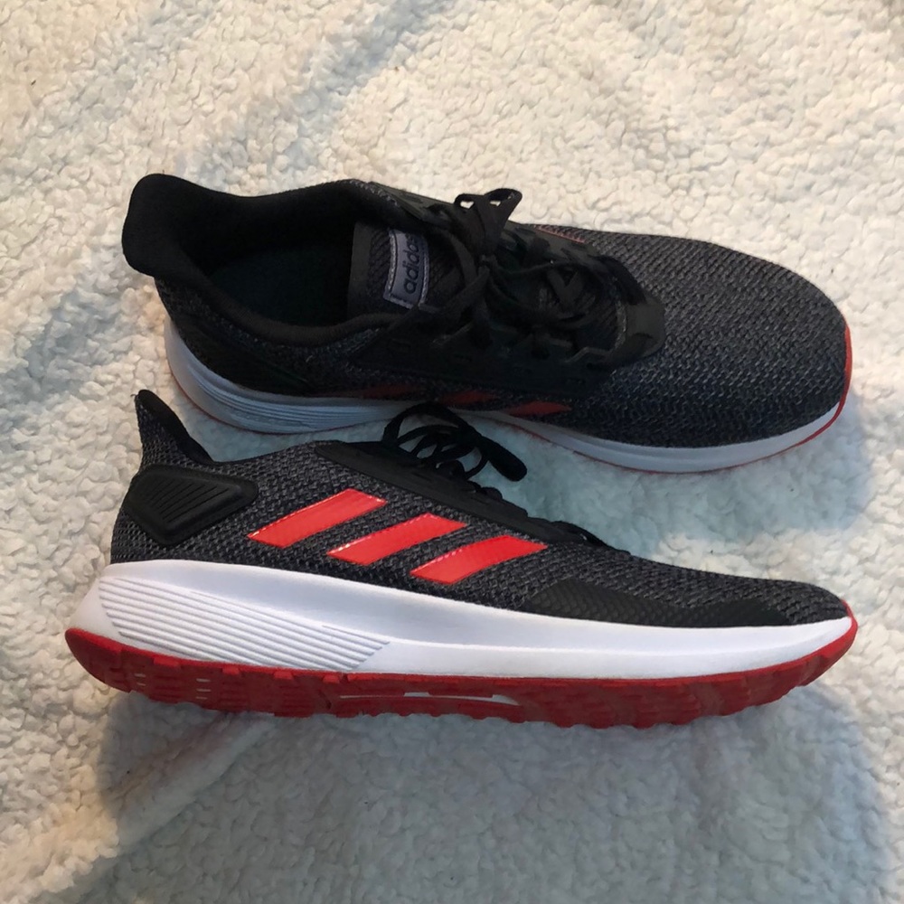 ⭐️Adidas⛅️ Cloudfoam Sneakers 👟 - Picture 3 of 8